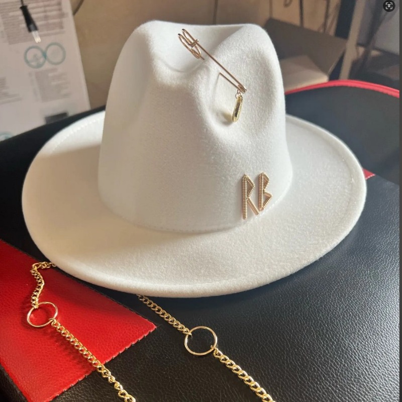 قبعة فيدورا من الصوف للنساء من - مراجعة Fedora Hat Wool وسعره