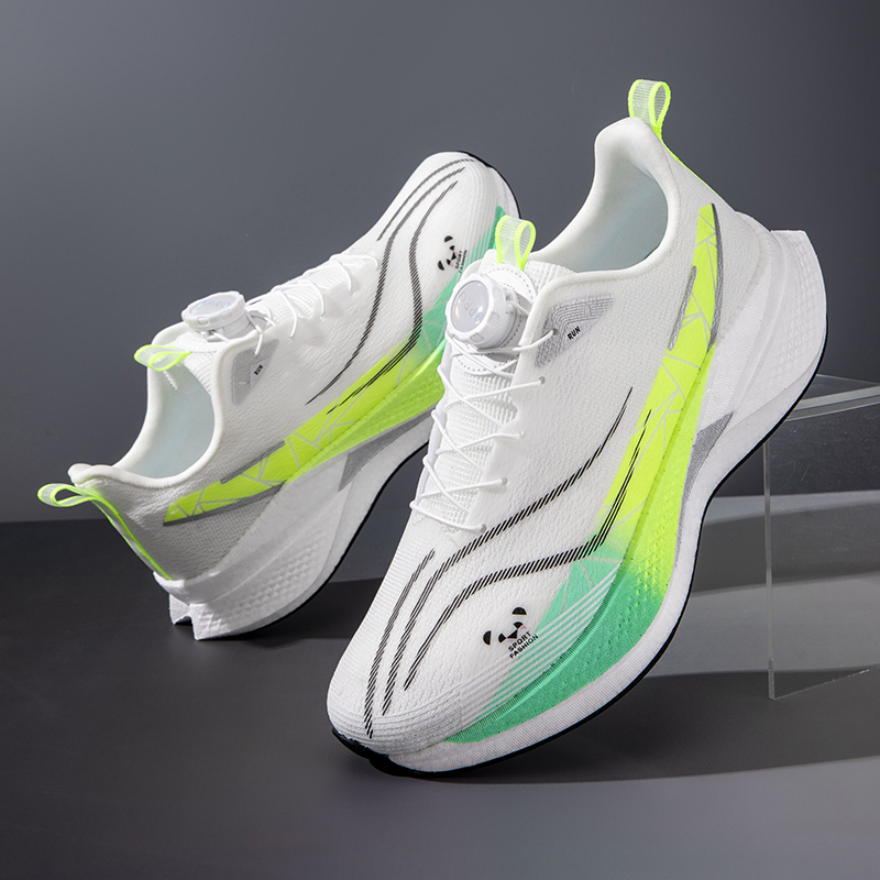 أحذية جري بلوحة كربونية خفيفة  - مراجعة Running Cap Lightweight وسعره