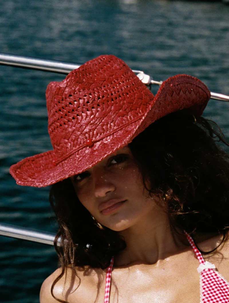 قبعة رعاة البقر حمراء مرسومة ب - مراجعة Cowboy Hat Straw وسعره