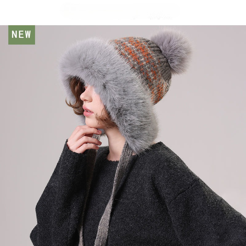قبعة نسائية محبوكة ناعمة مع فر - مراجعة Trapper Hat Ear Flap وسعره